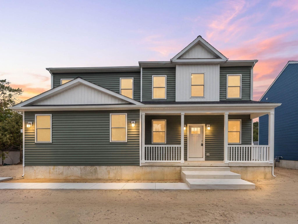 Photo of 203 E Bates Avenue, Villas, NJ 08251 (MLS # 262939)