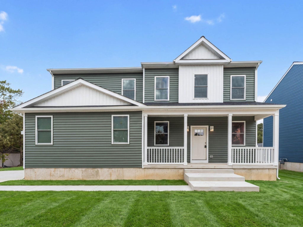 Photo of 203 E Bates Avenue, Villas, NJ 08251 (MLS # 262939)