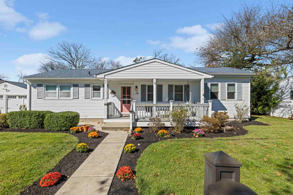 Photo of 19 S 5th Street, Del Haven, NJ 08251 (MLS # 253102)