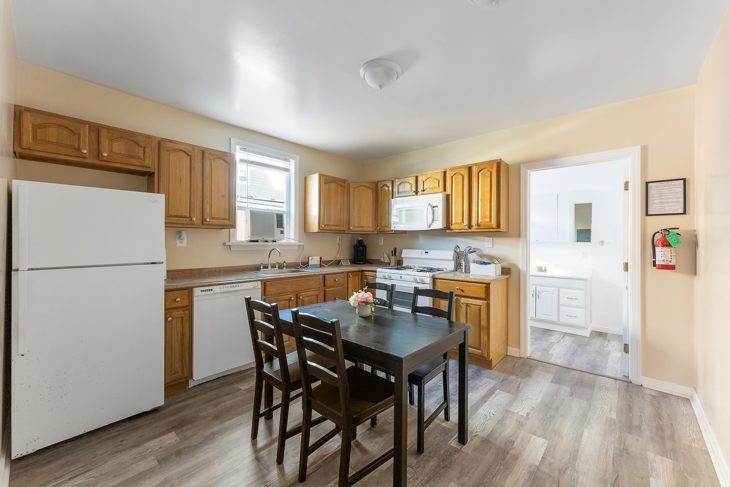 107 E Magnolia Avenue #1, Wildwood, New Jersey image 3