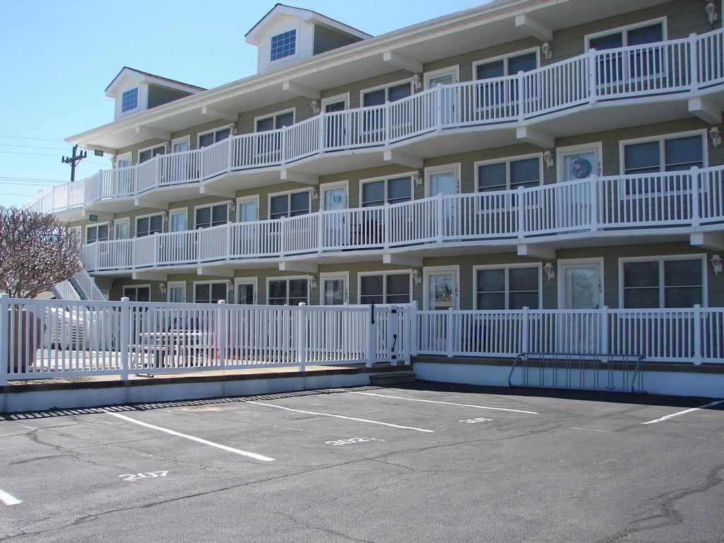 Photo of 1100 New Jersey Avenue #104, North Wildwood, NJ 08260 (MLS # 260441)