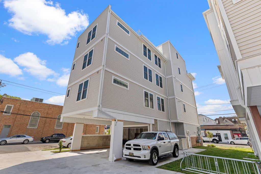 Photo of 4000 Pacific Avenue #300, Wildwood, NJ 08260 (MLS # 261717)