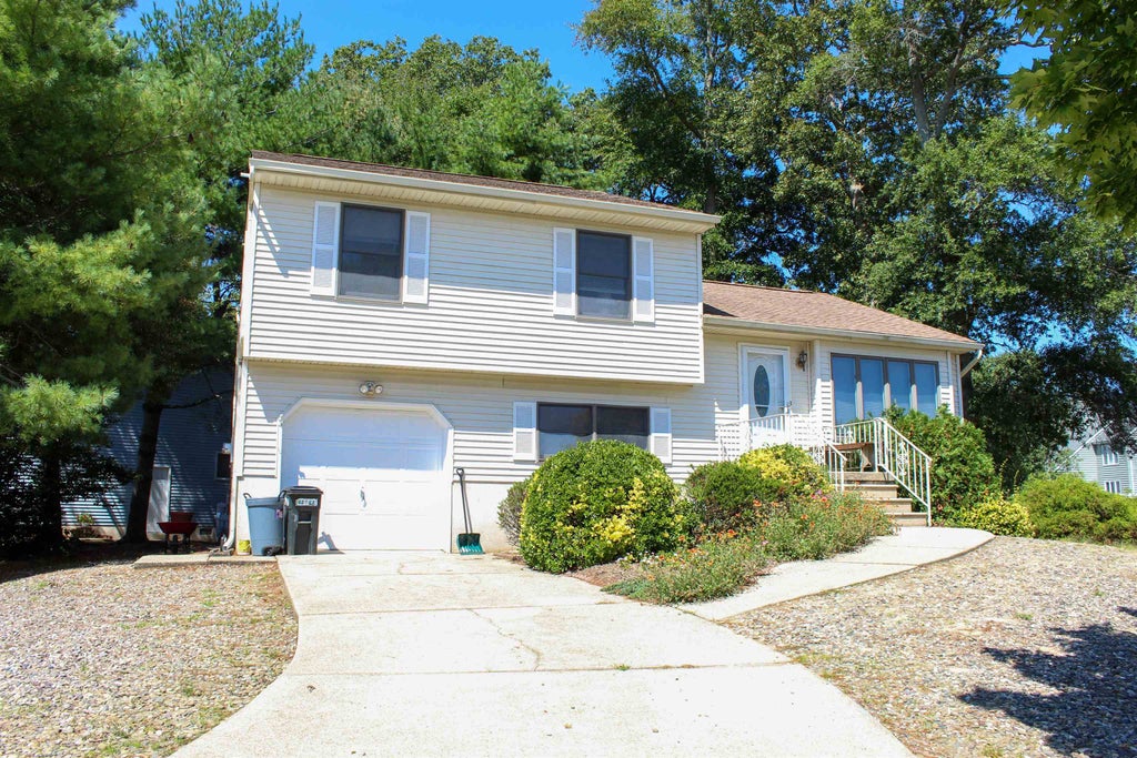 Photo of 431 Portsmouth Road, Lower Township, NJ 08204 (MLS # 262730)