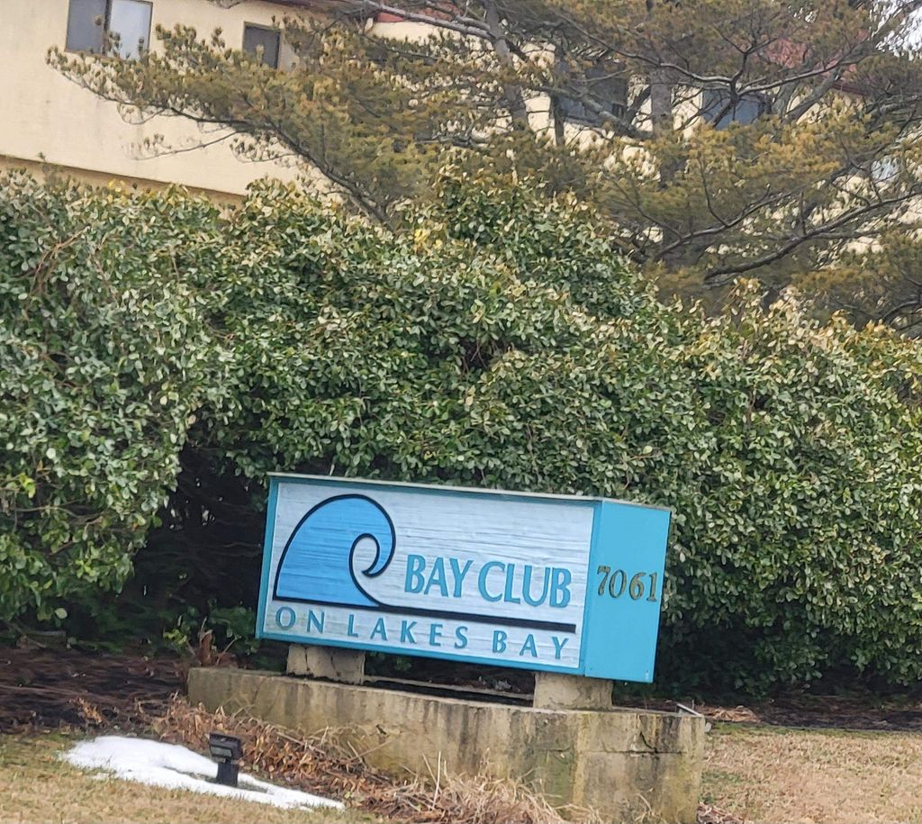 Photo of 10 Empire Drive, Egg Harbor Township, NJ 08232 (MLS # 260666)