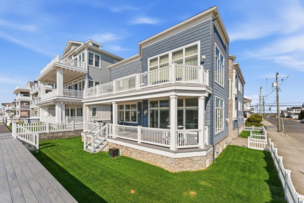 Photo of 4301 Central Avenue #1st Fl, Ocean City, NJ 08226 (MLS # 262502)