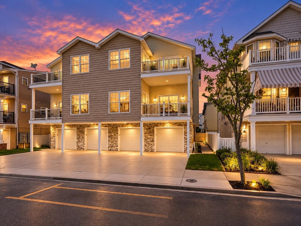Photo of 121 E Maple Avenue #1, Wildwood, NJ 08260 (MLS # 262766)