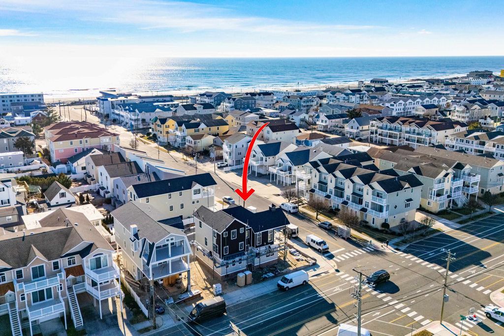 Photo of 401 E 10th Avenue, North Wildwood, NJ 08260 (MLS # 260842)