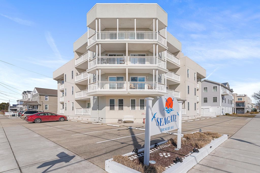 Photo of 708 Surf Avenue #104, North Wildwood, NJ 08260 (MLS # 260389)