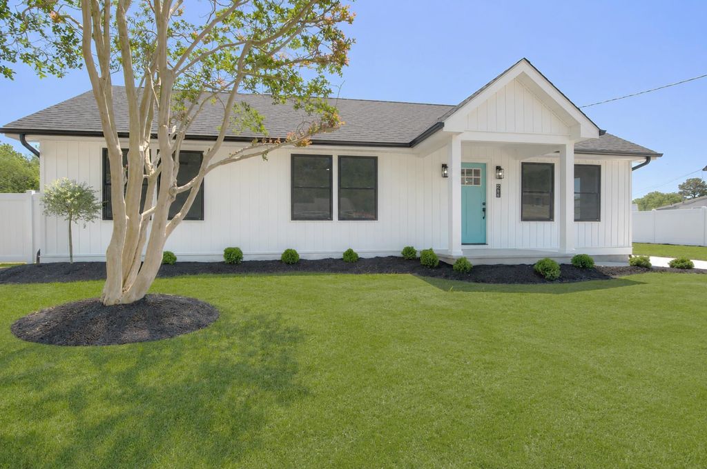 Photo of 66 Beachhurst DR, North Cape May, NJ 08204 (MLS # 261476)