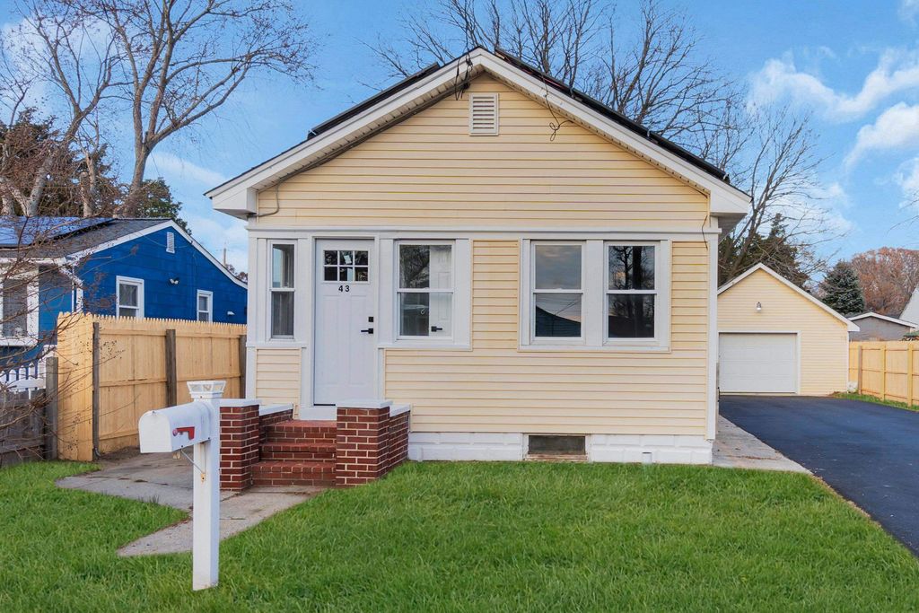 Photo of 43 E Weber Avenue, Villas, NJ 08251 (MLS # 260181)