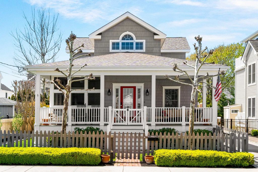 Photo of 118 28th Street, Avalon, NJ 08202 (MLS # 261103)