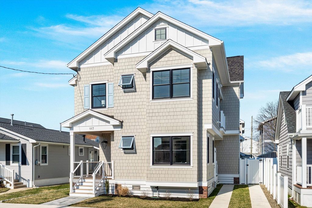 Photo of 117 E Syracuse Avenue, Wildwood Crest, NJ 08260 (MLS # 260840)