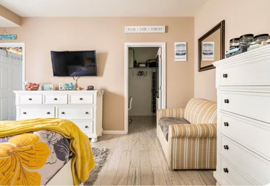 410 E Lavender Road 103