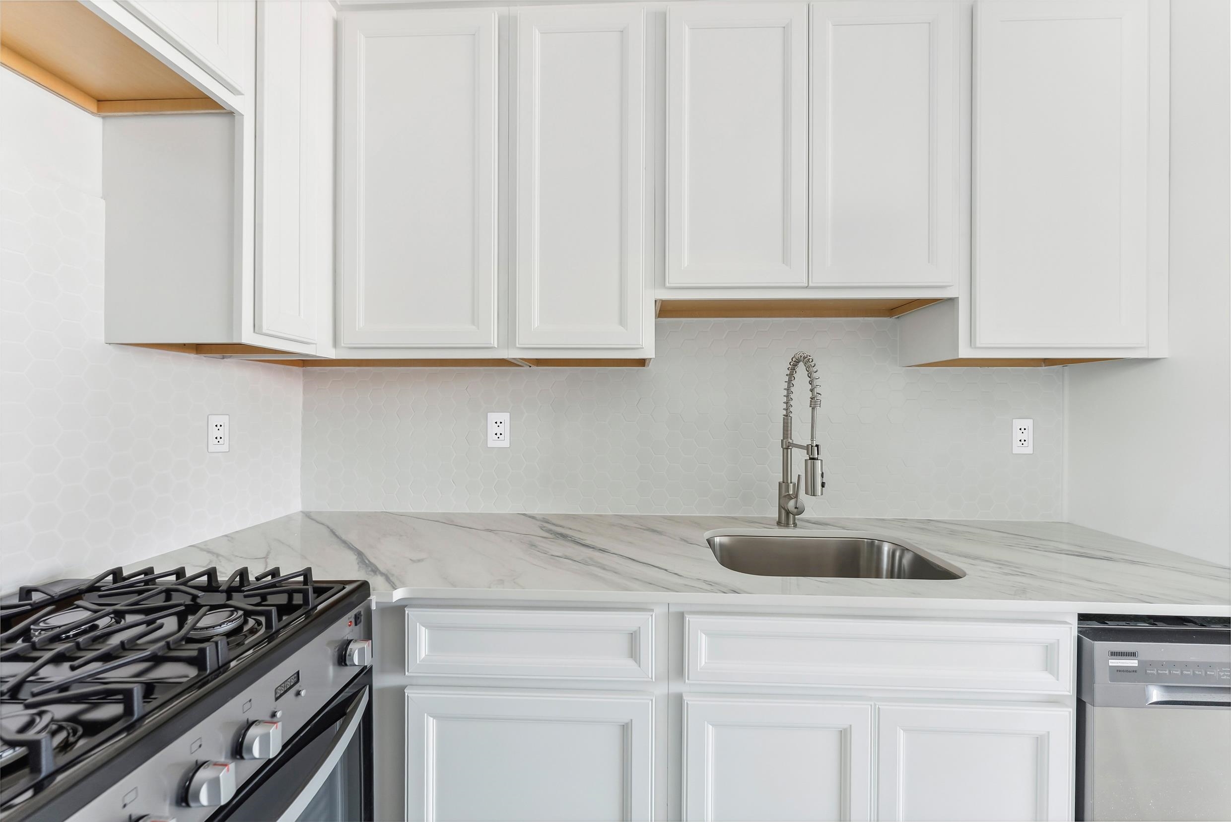 233 E Juniper Avenue #B, Wildwood, New Jersey image 12