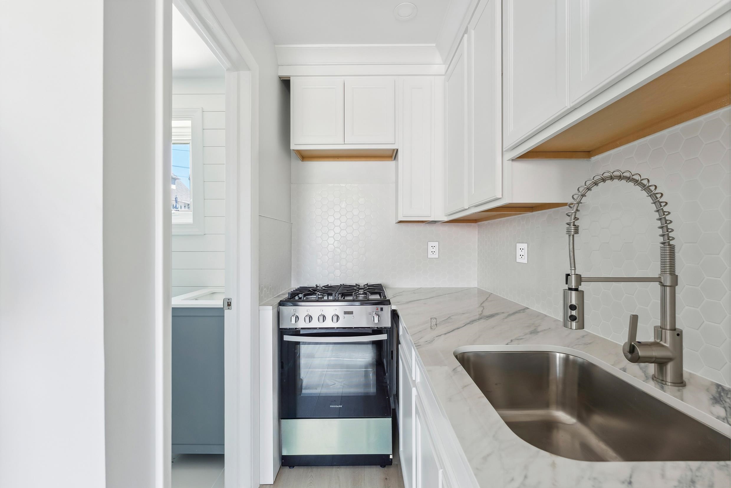 233 E Juniper Avenue #B, Wildwood, New Jersey image 14