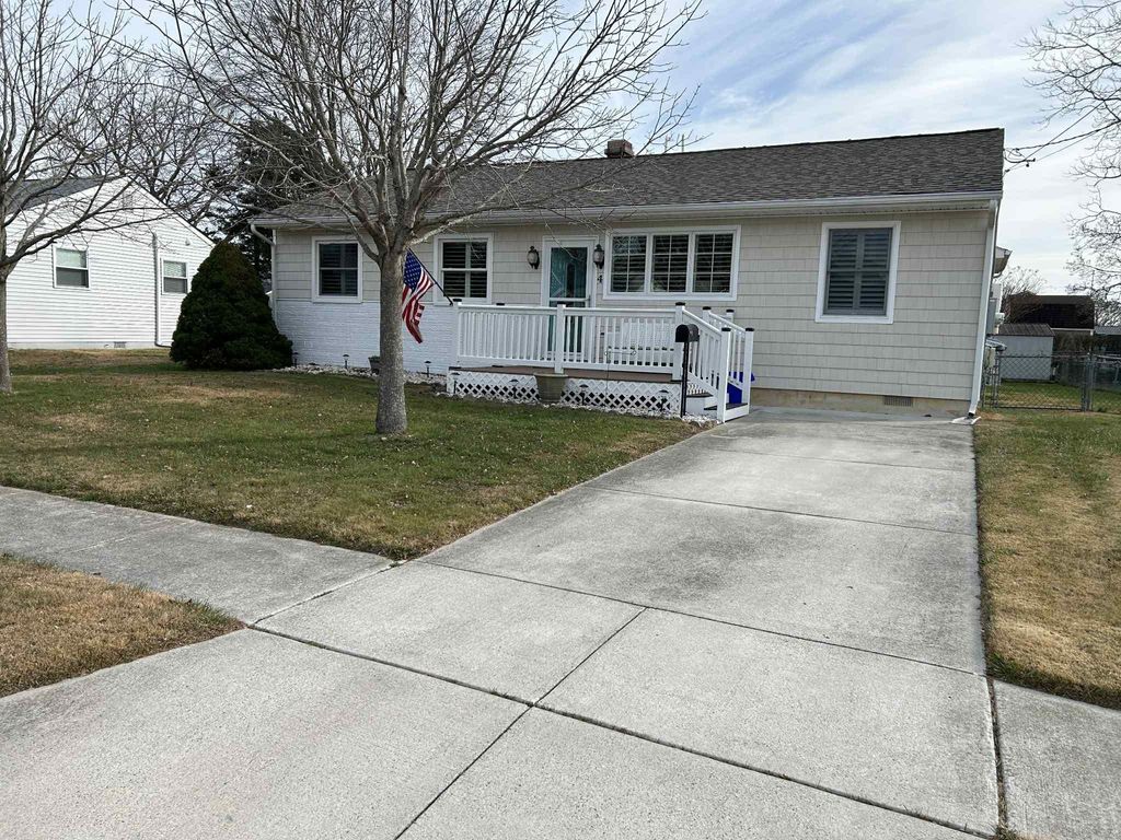 Photo of 4 N 4th Street, Rio Grande, NJ 08242 (MLS # 253518)