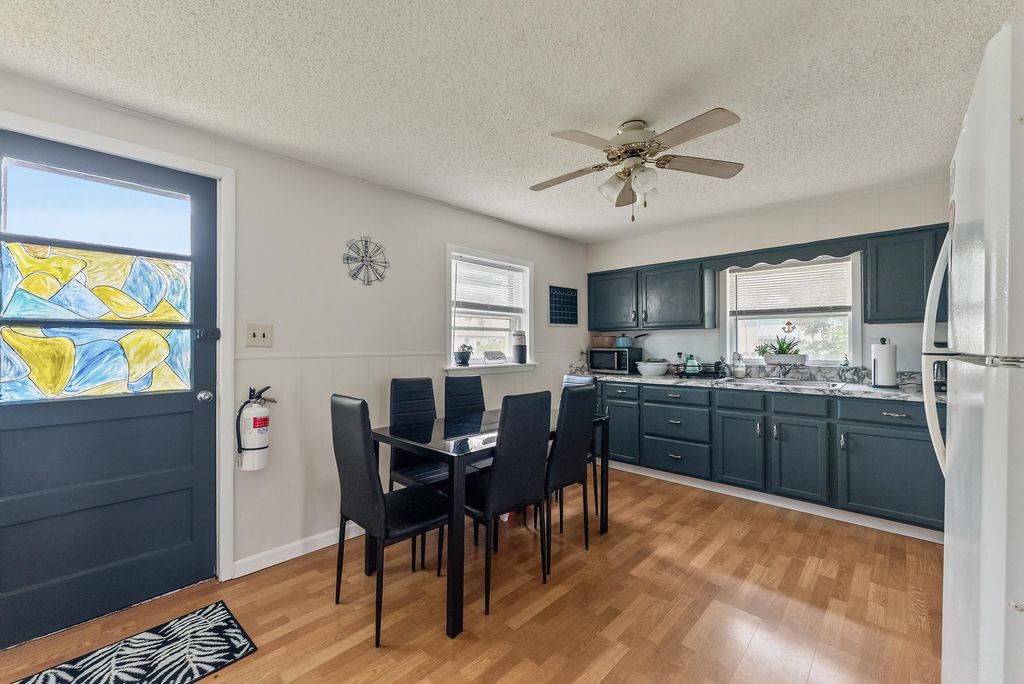 Photo of 213 Langs Avenue, Villas, NJ 08260 (MLS # 253087)