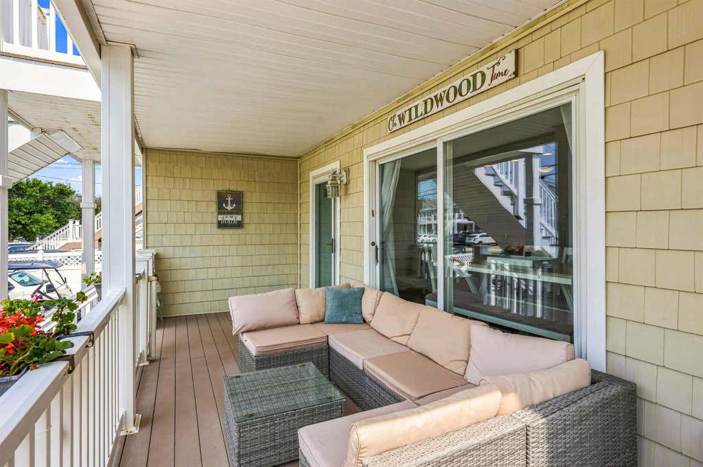 Photo of 415 W Bennett Avenue, Wildwood, NJ 08260 (MLS # 262231)