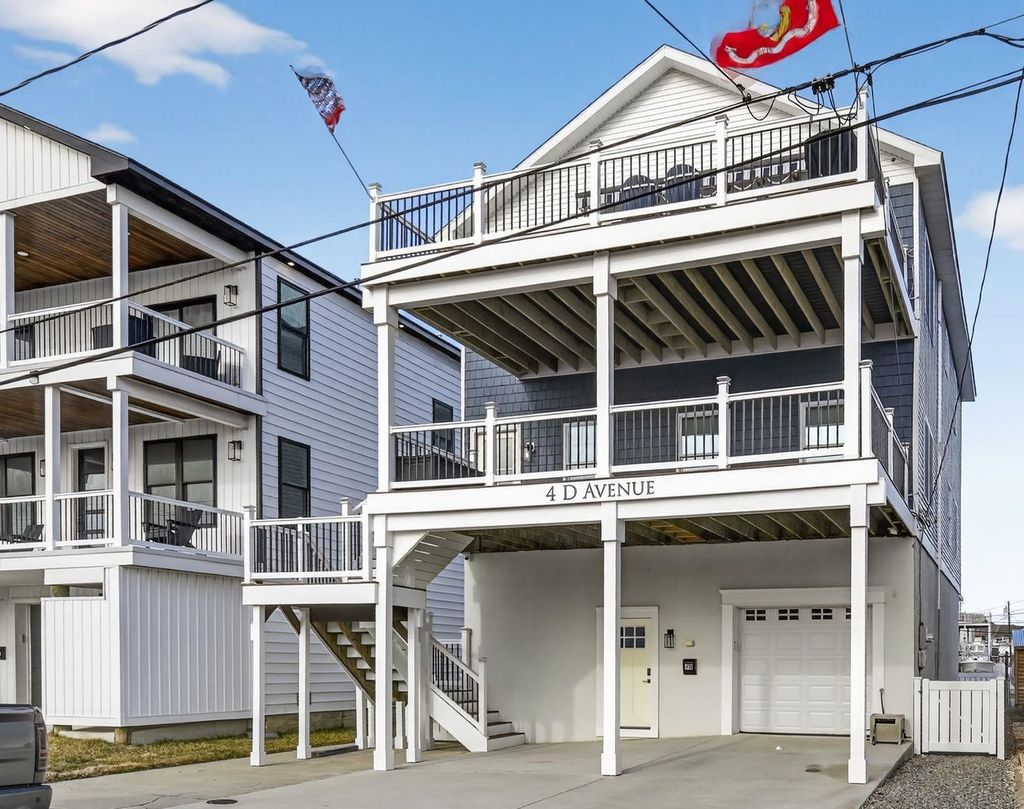 Photo of 4 D Avenue, West Wildwood, NJ 08260 (MLS # 260264)