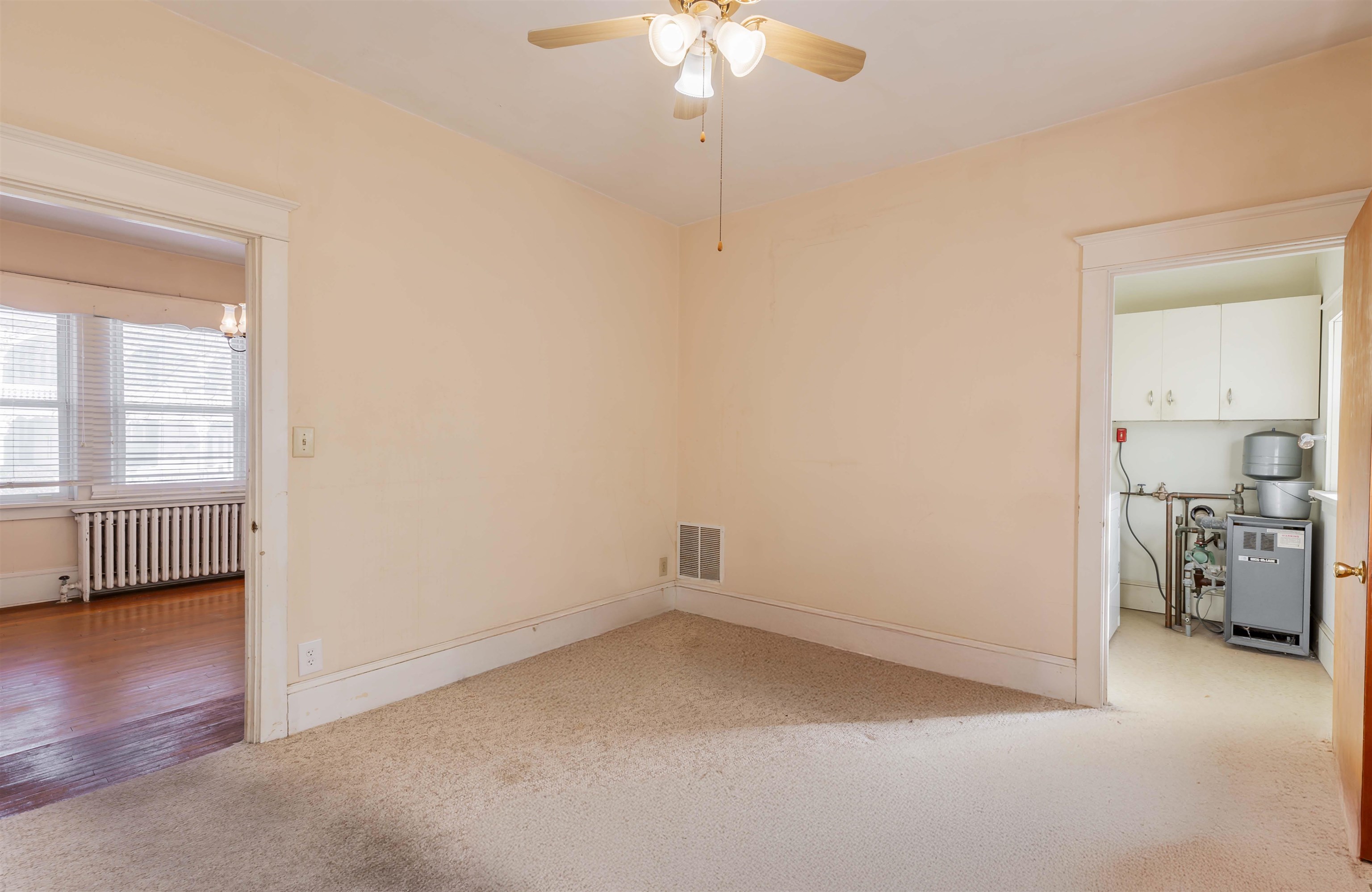 310 Howard Street, Cape May, New Jersey image 25