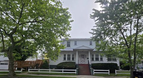 310 Howard Street, Cape May, NJ 08204 - MLS#: 251429