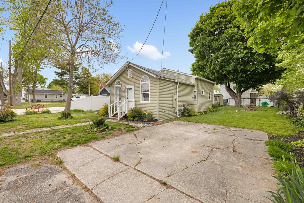 Photo of 619 E Jacksonville Avenue, Villas, NJ 08251 (MLS # 261214)