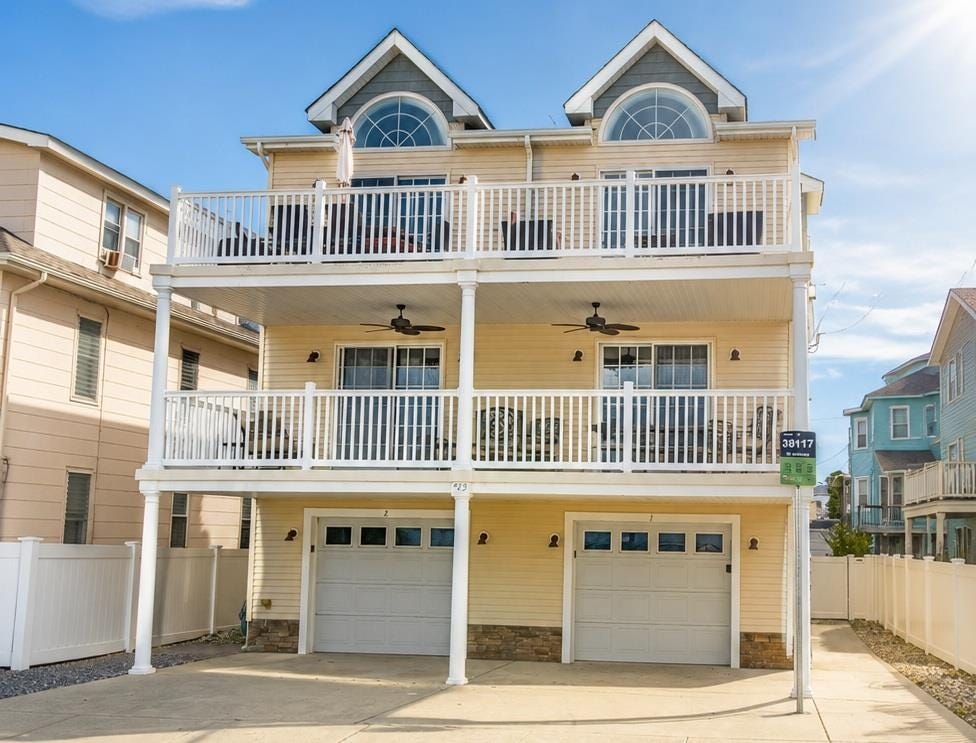 Photo of 223 E Roberts Avenue #B, Wildwood, NJ 08260 (MLS # 262130)
