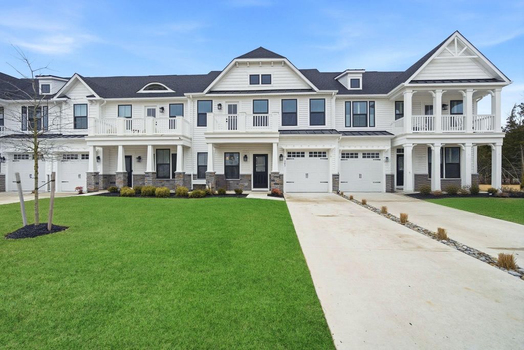 Photo of 303 Southgate Road #303, Cape May Court House, NJ 08210 (MLS # 260467)