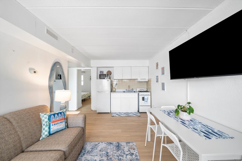 Photo of 2101 Surf Avenue #109, North Wildwood, NJ 08260 (MLS # 262860)