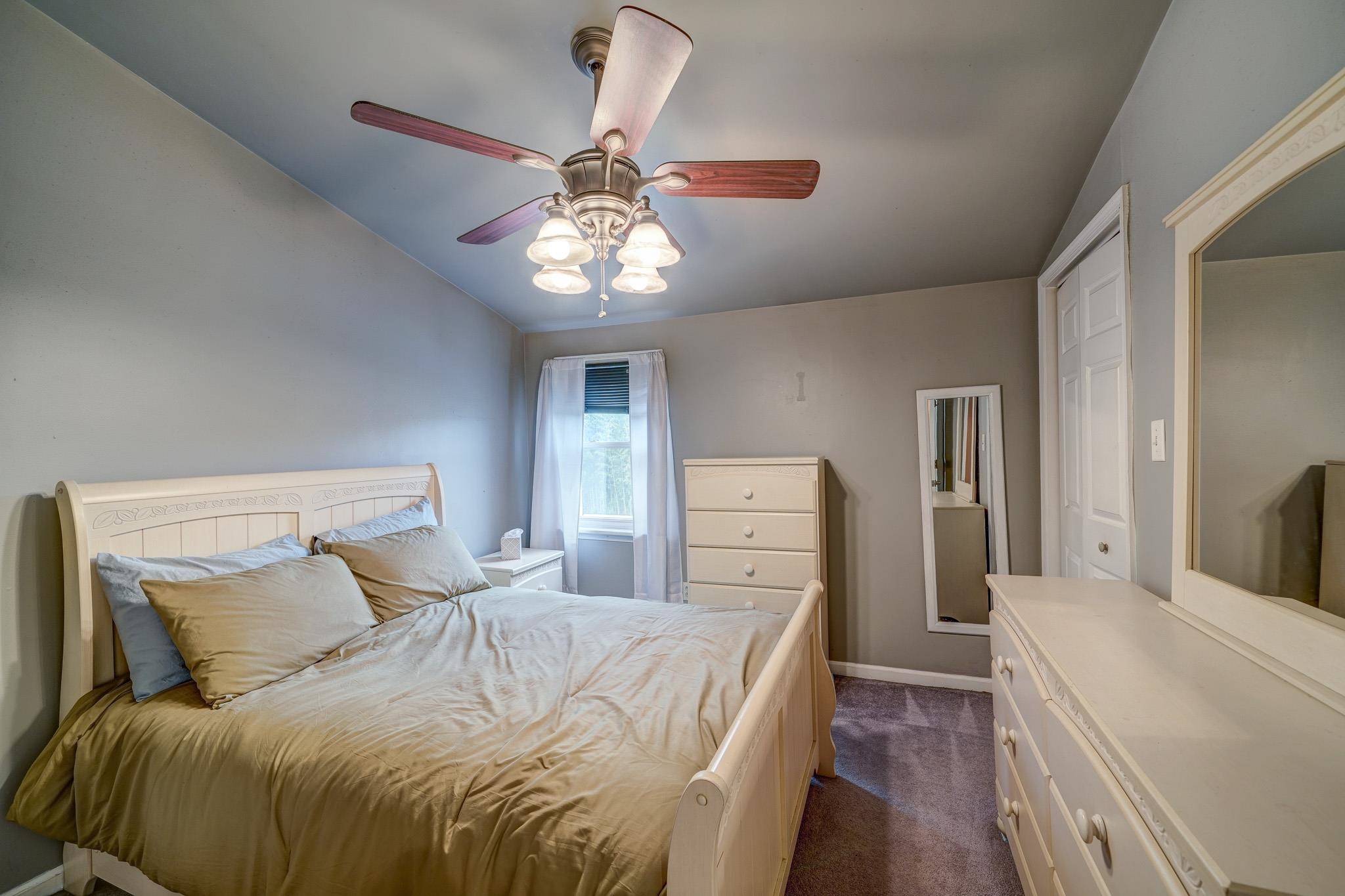 Petersburg, New Jersey 08270, United States, 4 Bedrooms Bedrooms, ,2 BathroomsBathrooms,Residential,Active,157320