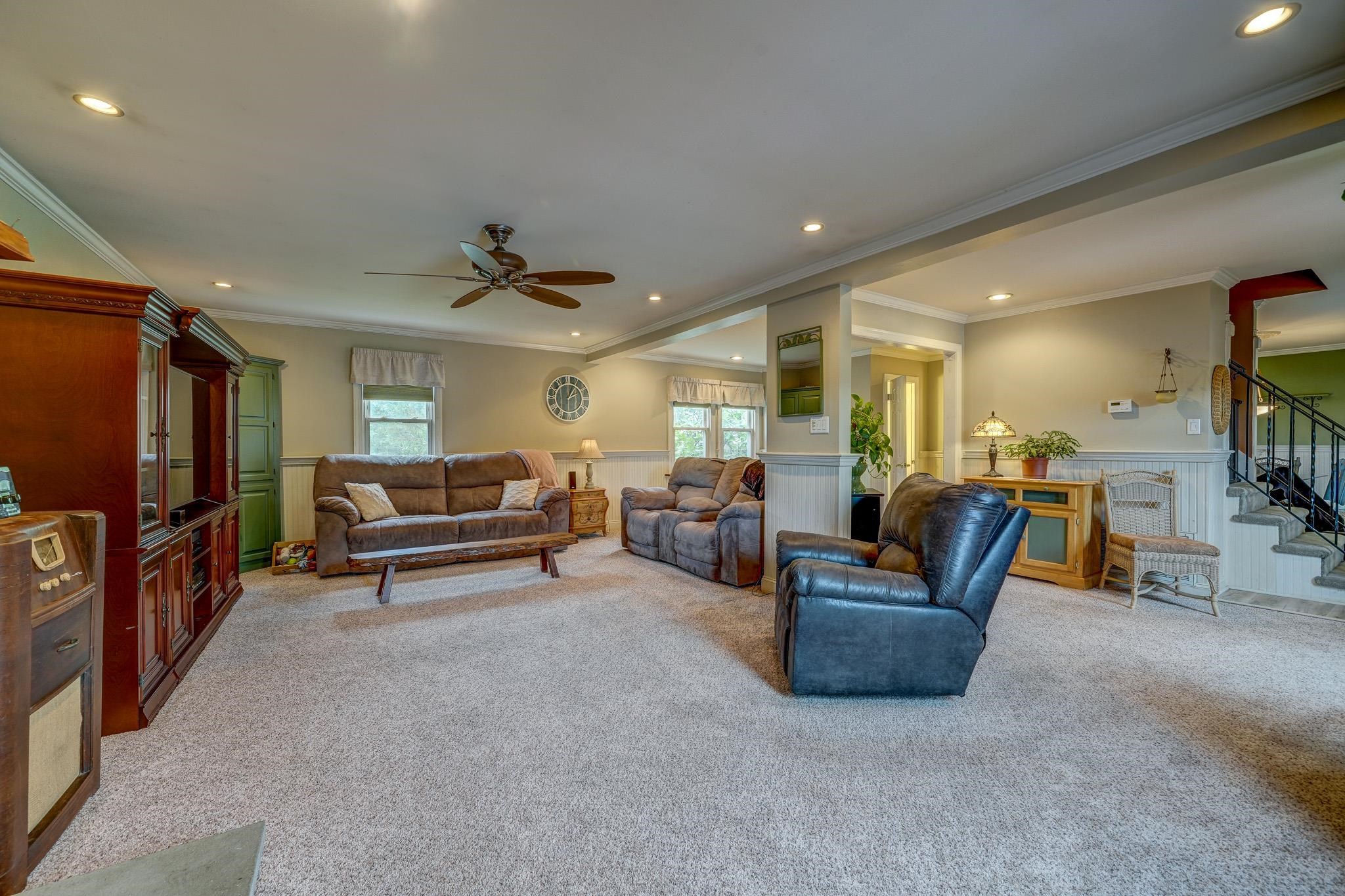 Petersburg, New Jersey 08270, United States, 4 Bedrooms Bedrooms, ,2 BathroomsBathrooms,Residential,Active,157320