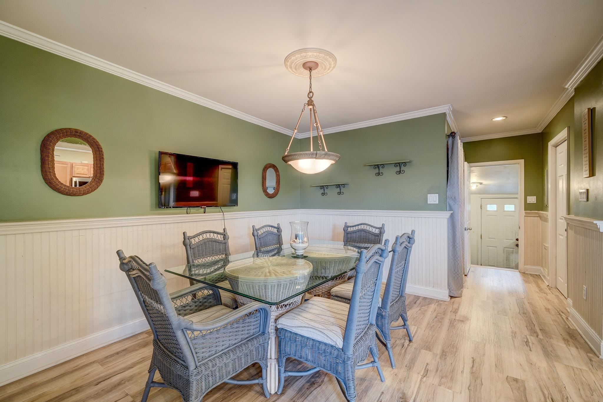 Petersburg, New Jersey 08270, United States, 4 Bedrooms Bedrooms, ,2 BathroomsBathrooms,Residential,Active,157320