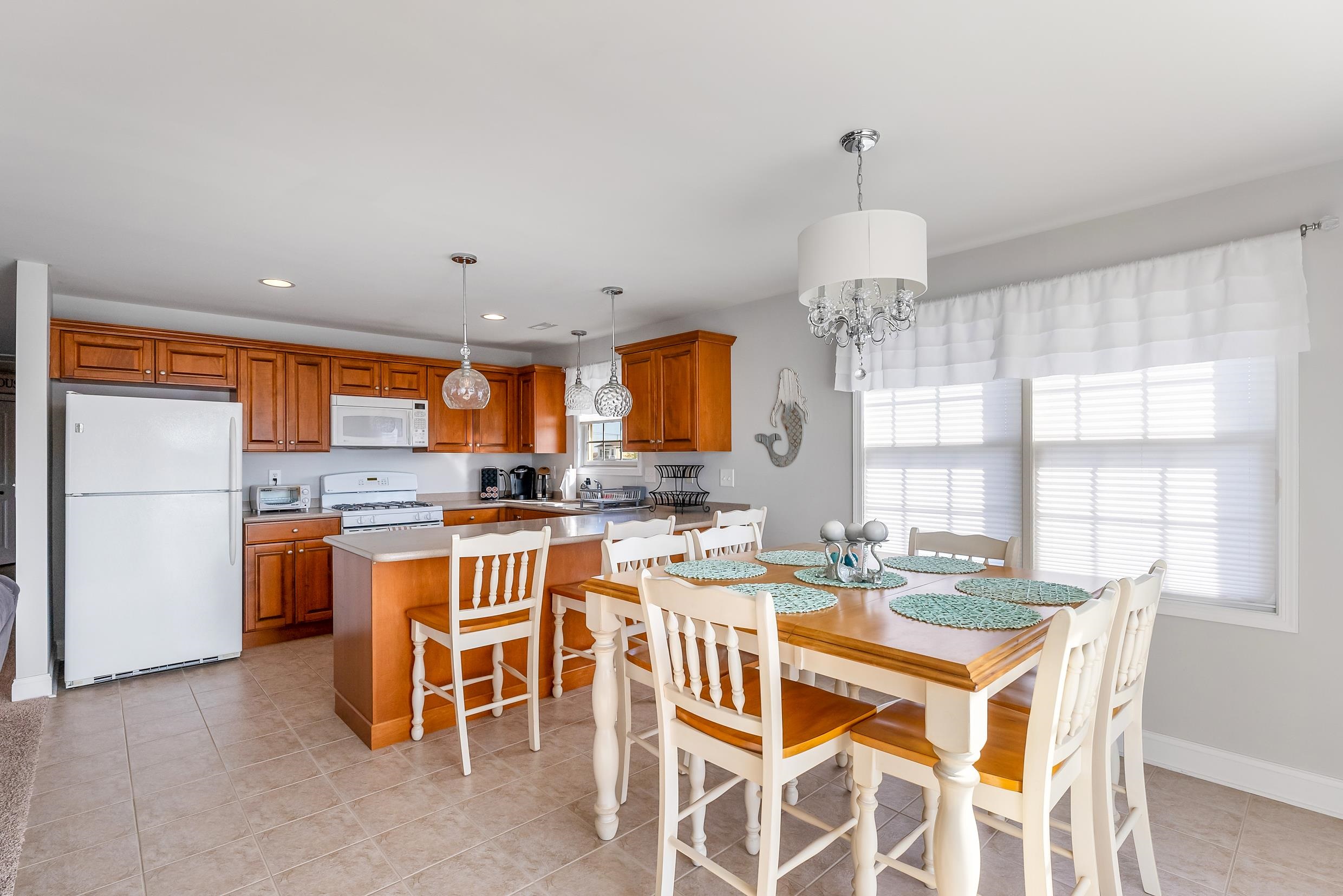 4218 Hudson Avenue #200, Wildwood, New Jersey image 6