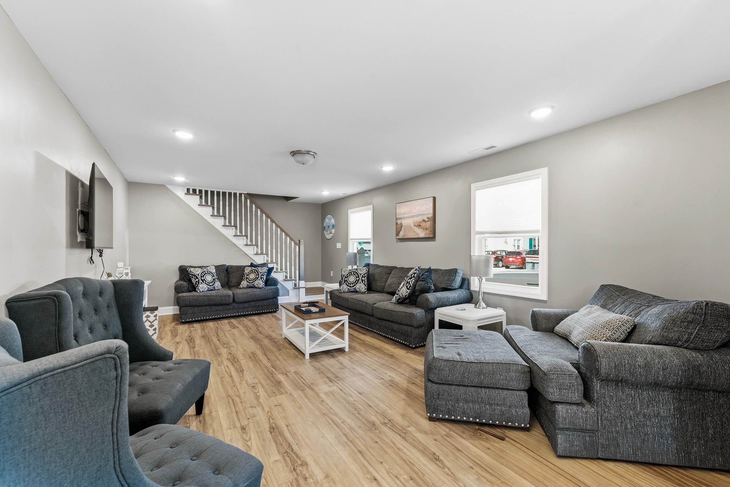1501 Ocean Avenue 101