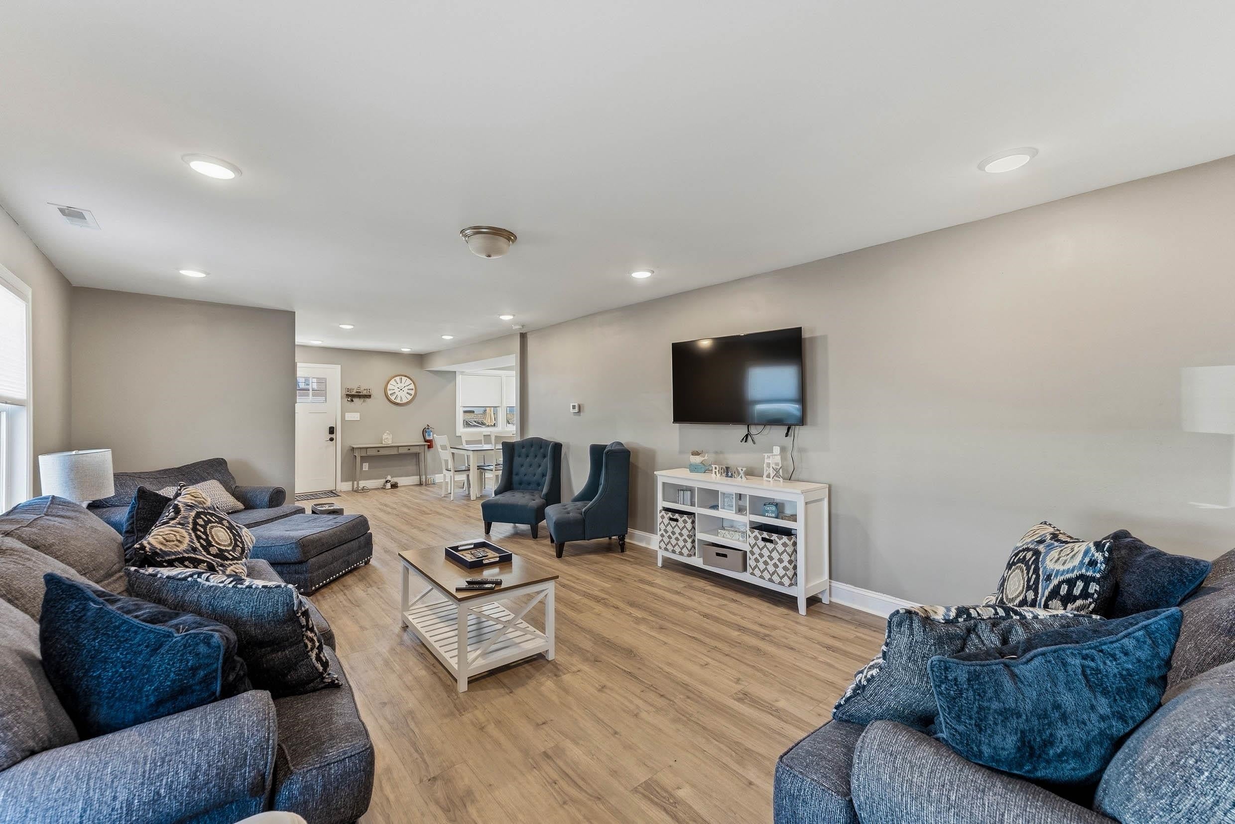1501 Ocean Avenue 101