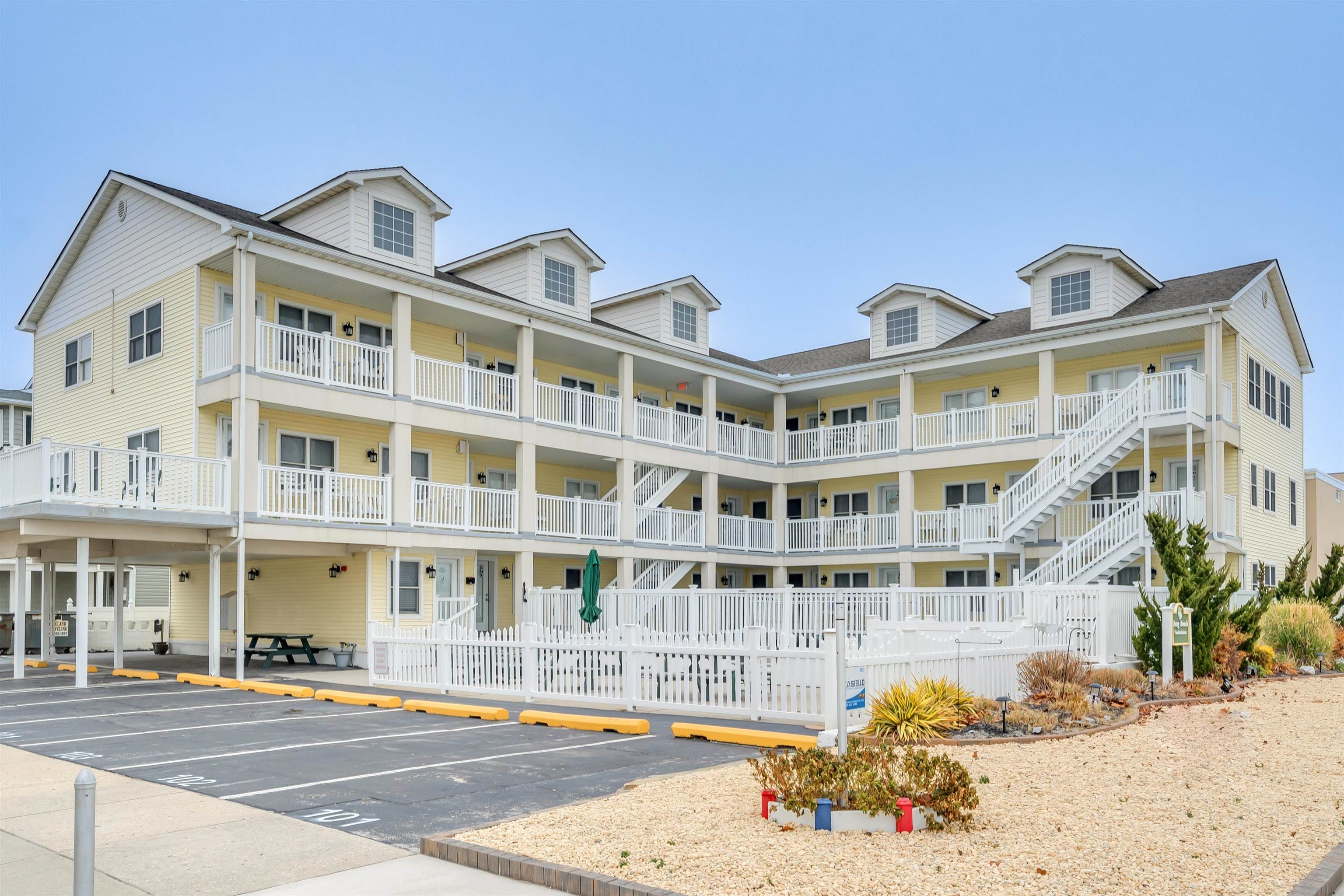 539 E 9th Avenue #306, North Wildwood, New Jersey image 1