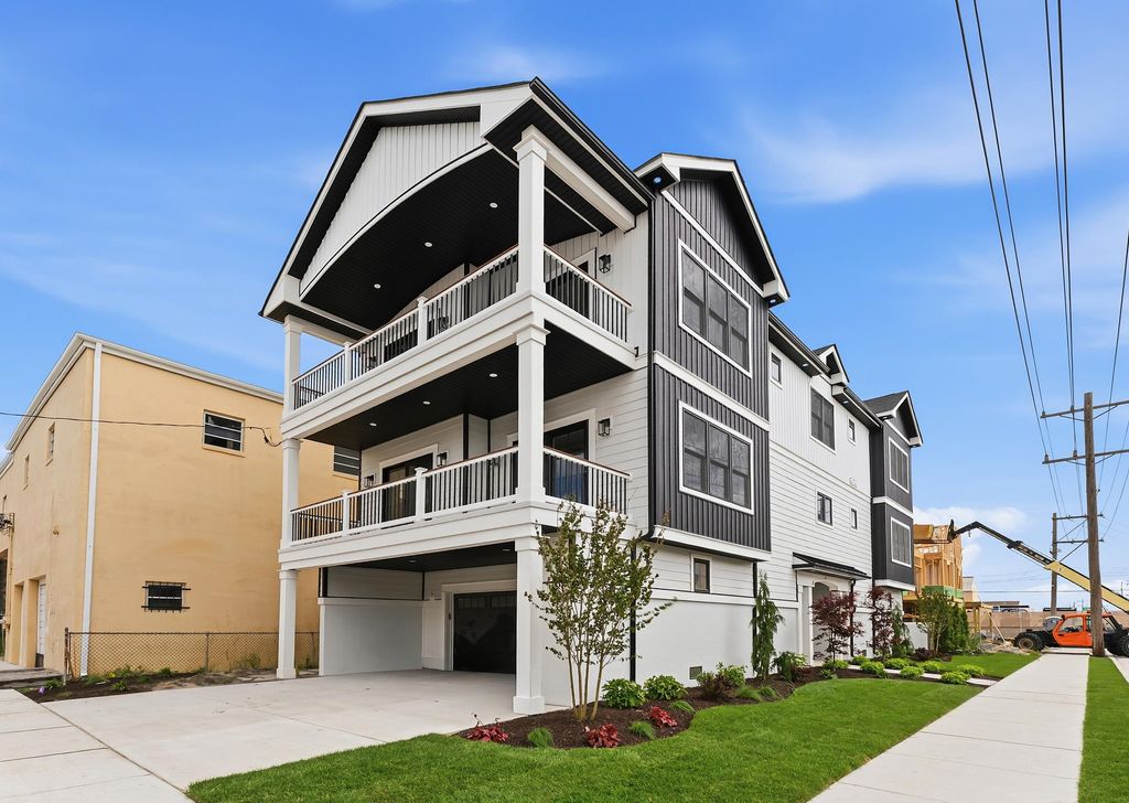 Photo of 3510 Hudson Avenue, Wildwood, NJ 08260 (MLS # 261358)