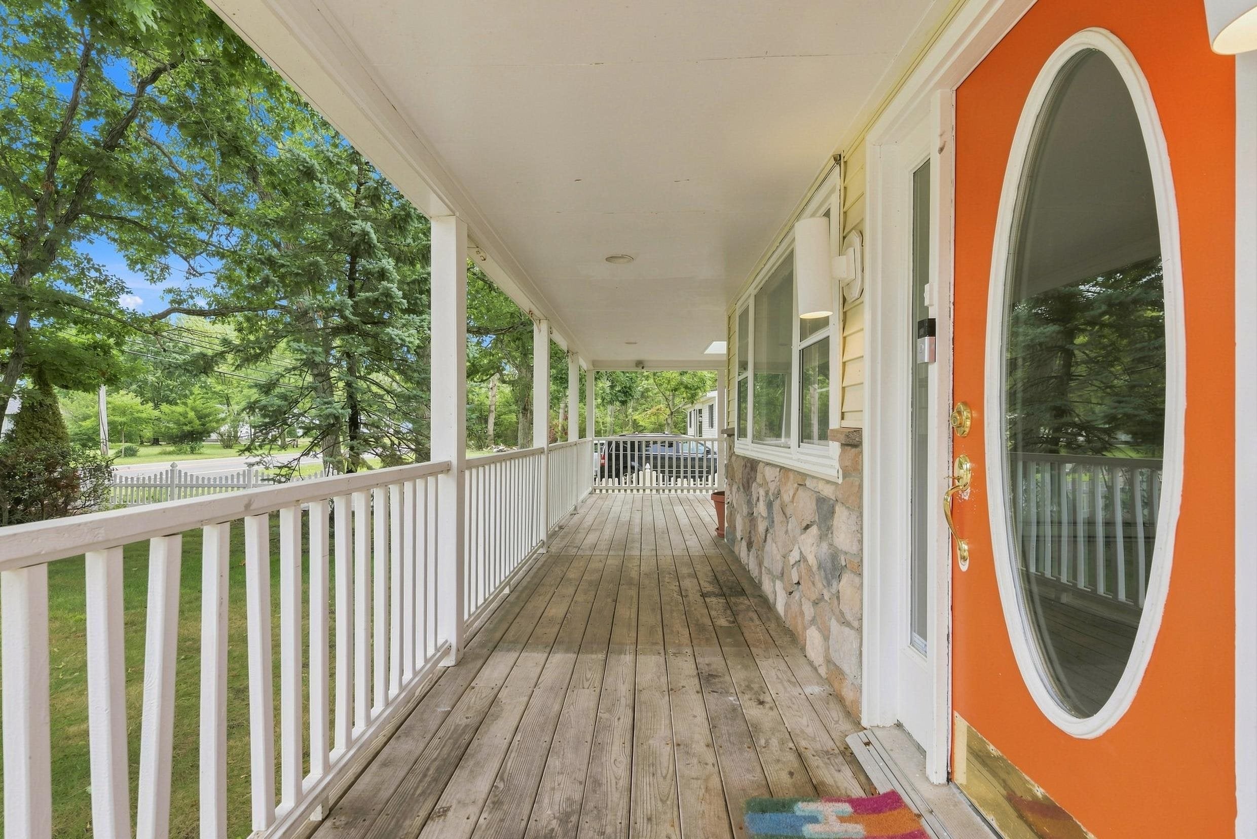 527 Goshen Road
