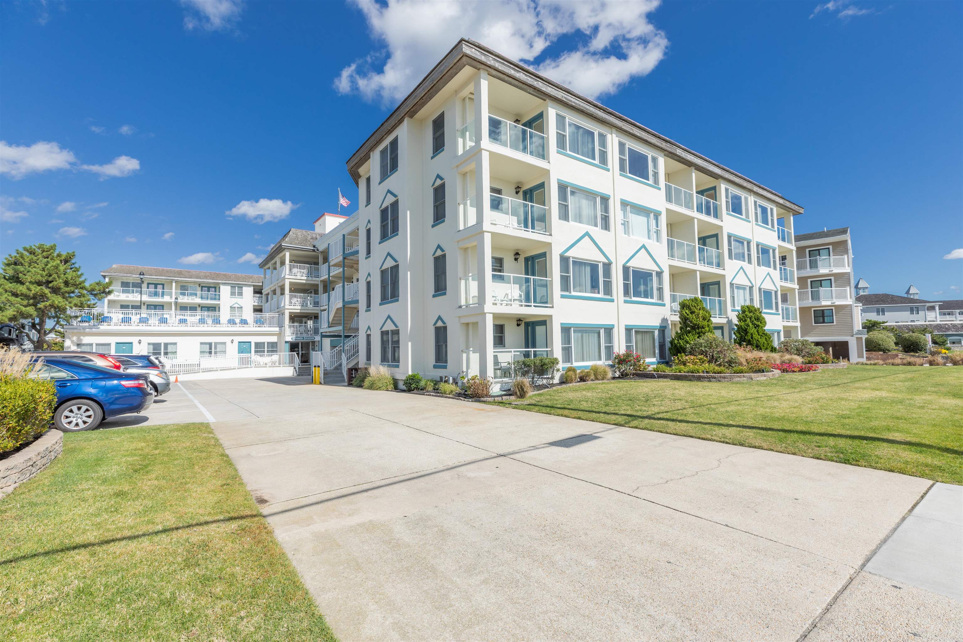 217 Beach Avenue 214