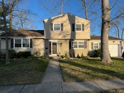 MLS: 251050