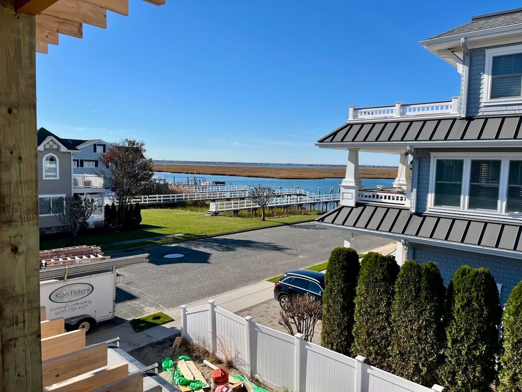 Photo of 6762 Ocean Drive #6762, Avalon, NJ 08202 (MLS # 251568)