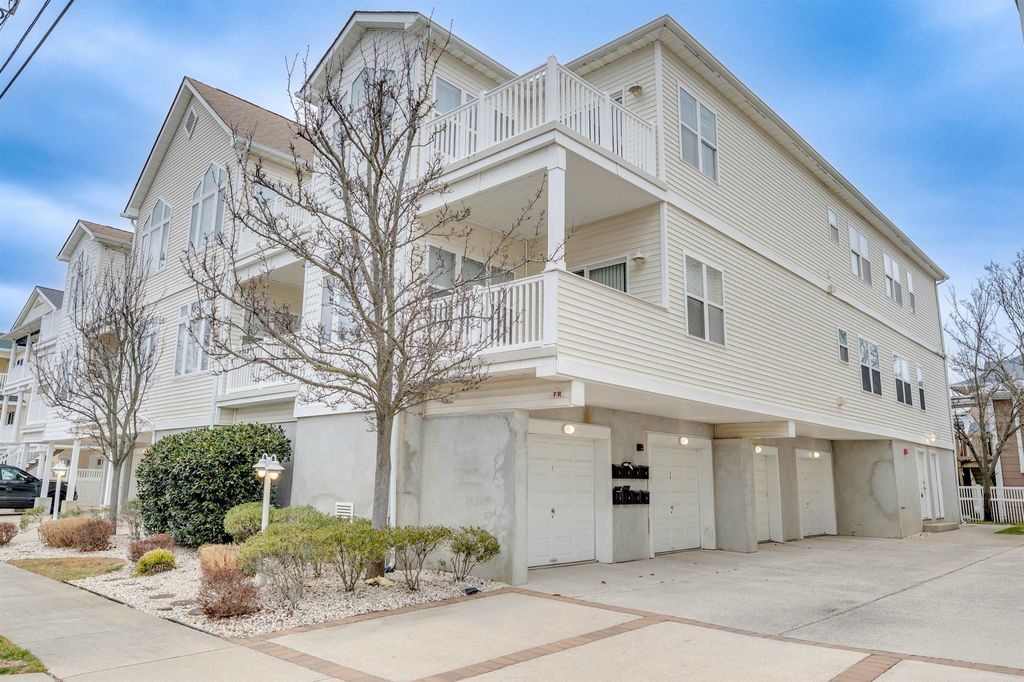 Photo of 221 E Pine Avenue #101/2, Wildwood, NJ 08260 (MLS # 260101)