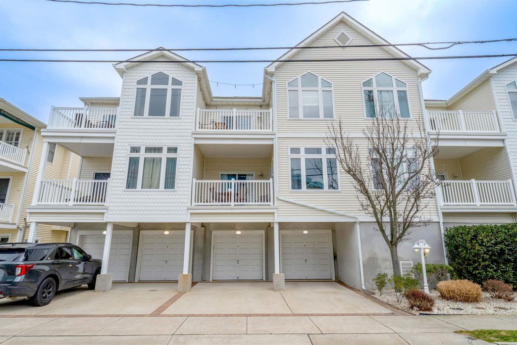 Photo of 221 E Pine Avenue #101/2, Wildwood, NJ 08260 (MLS # 260101)