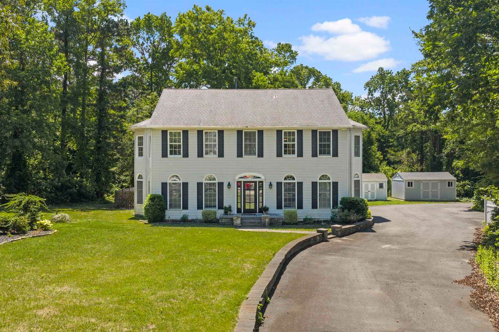 Photo of 2 Moore Terrace, Cape May Court House, NJ 08210 (MLS # 261620)