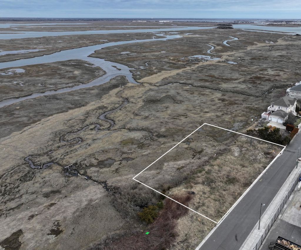 Photo of 9300 Bayview Drive, Wildwood Crest, NJ 08260 (MLS # 260477)