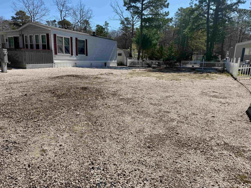 Photo of 6 Dennis Lake Drive, Dennisville, NJ 08214 (MLS # 260931)