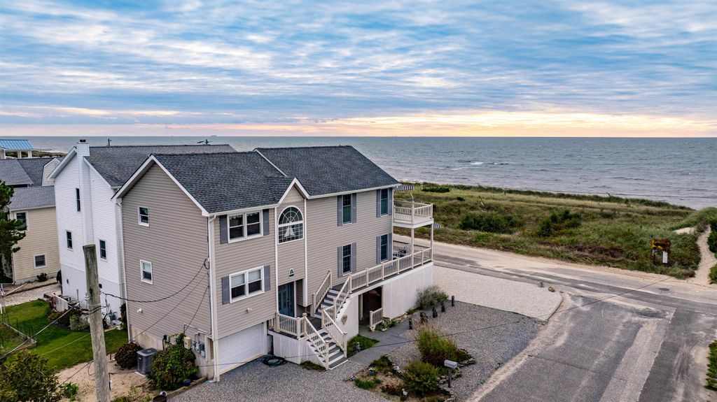 Photo of 514 Baywyn Road, Cape May Beach, NJ 08251 (MLS # 253105)