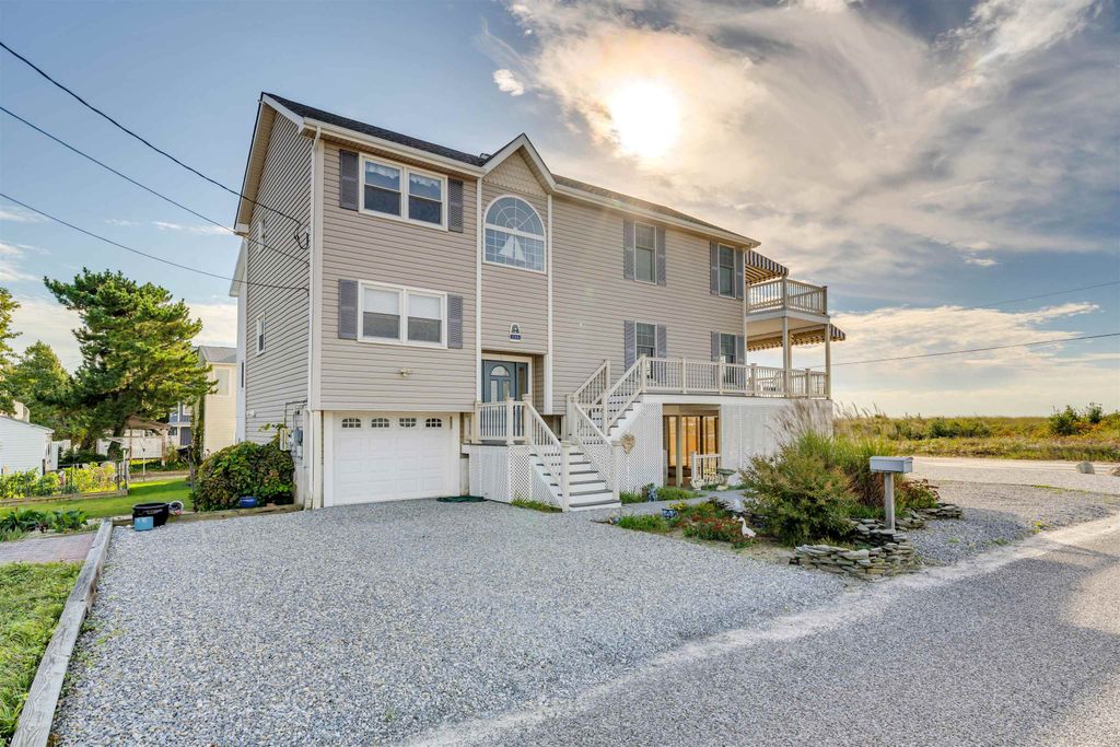 Photo of 514 Baywyn Road, Cape May Beach, NJ 08251 (MLS # 253105)