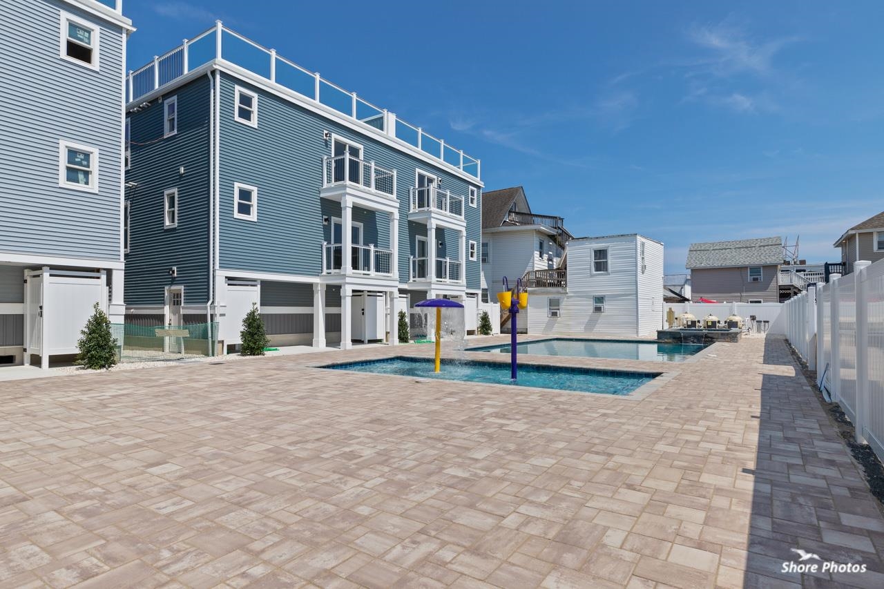 402 E Magnolia Avenue #2, Wildwood, New Jersey image 4