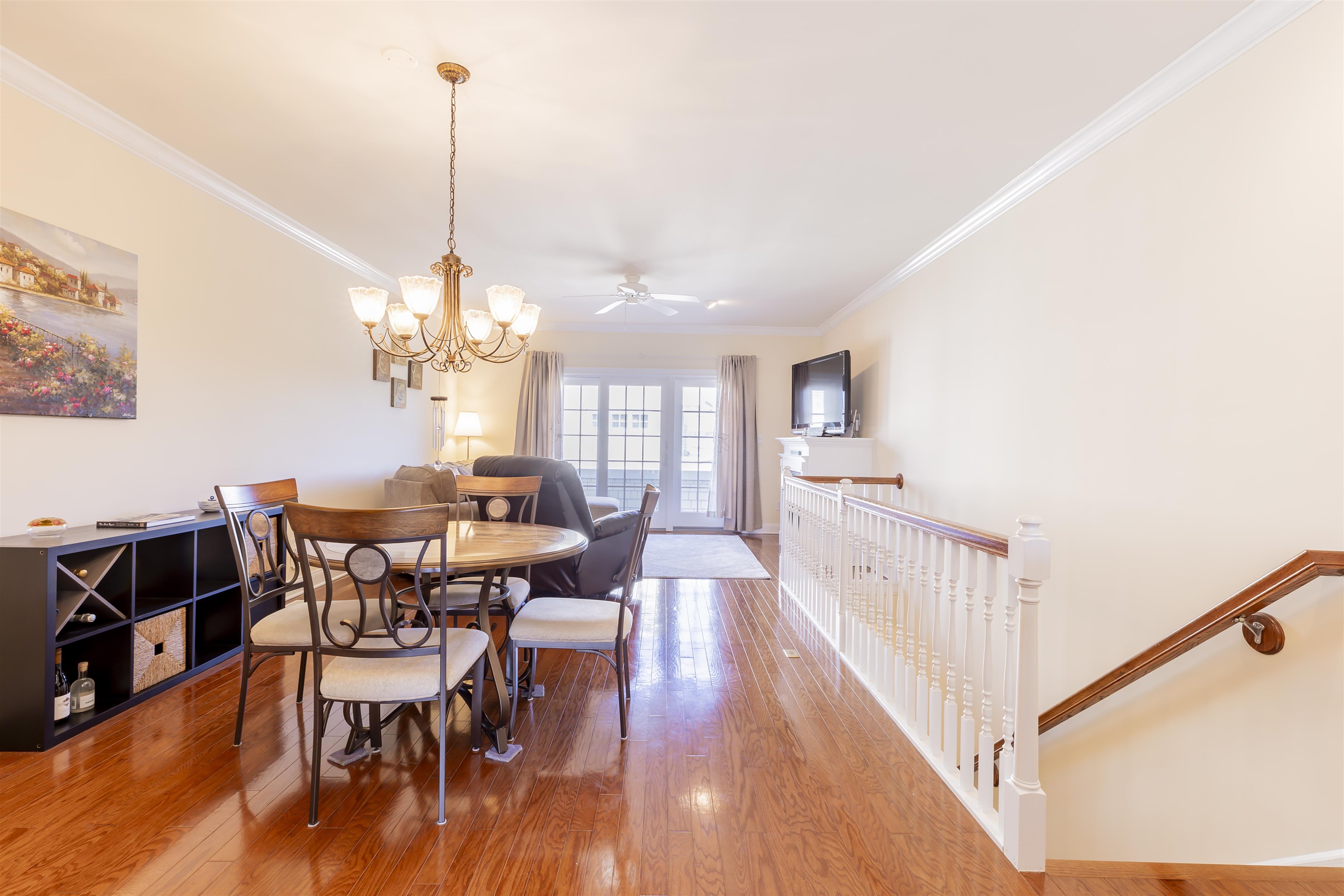 936 Lafayette Street 5